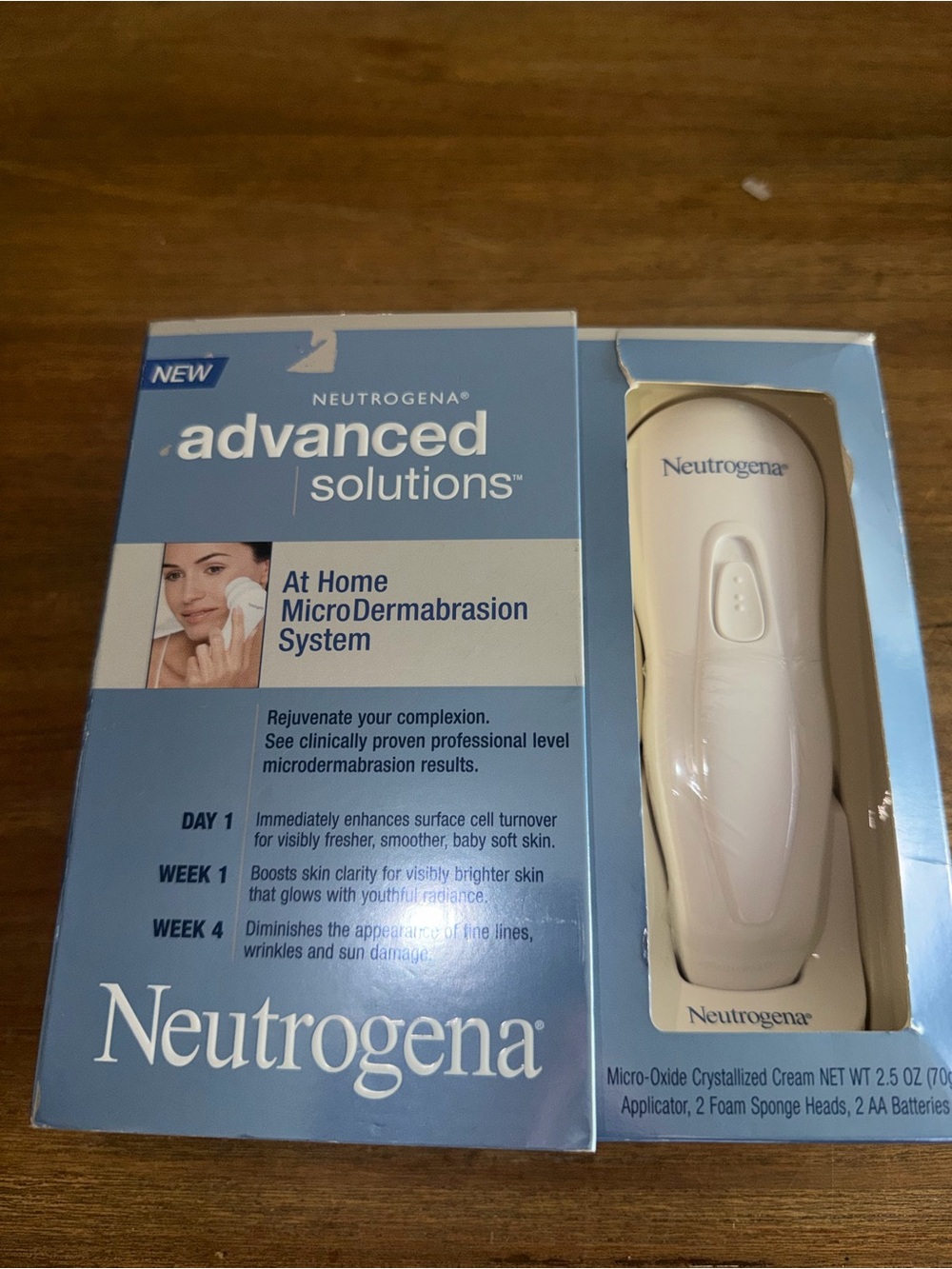 Neutrogena White Microdermabrasion At-Home Device with Blue Packaging